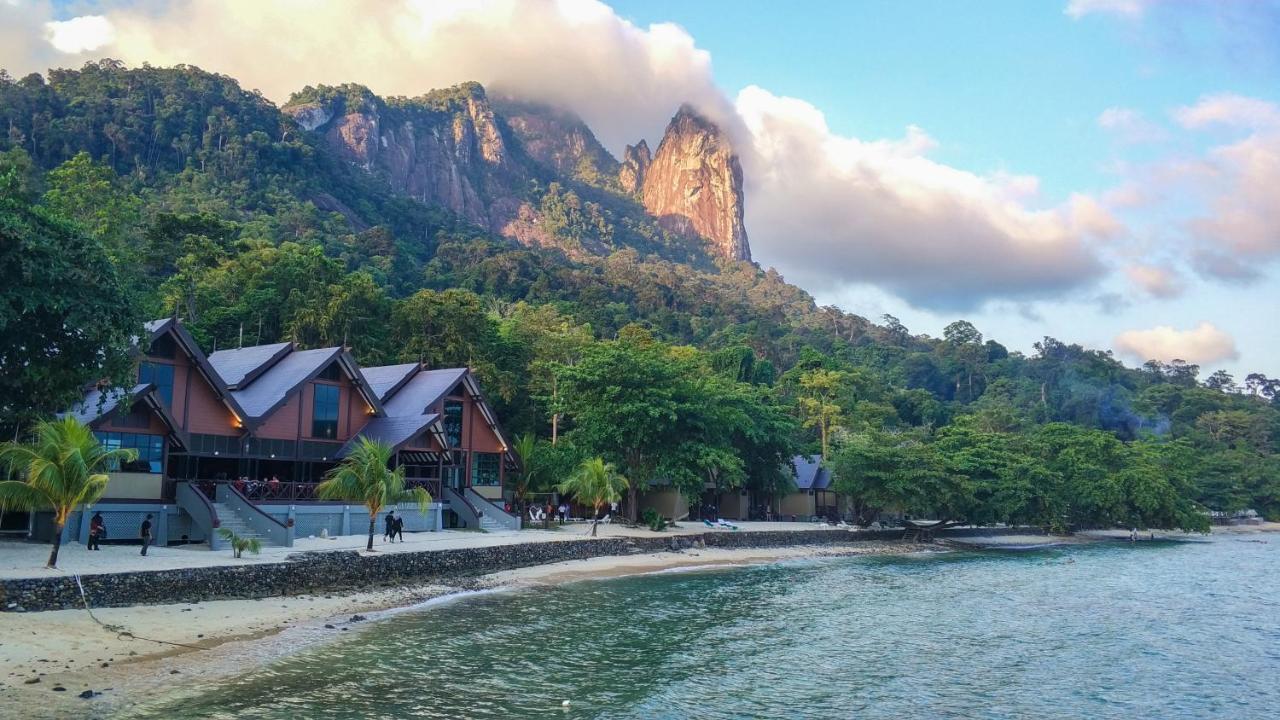 شاطئ ومنتجع سبا تونامايا Kampong Mukut المظهر الخارجي الصورة